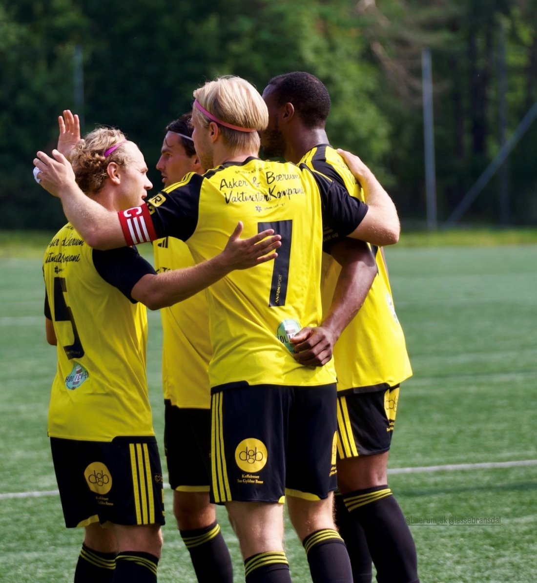Bransmål: Lasse Bransdal - dagens kaptein - satte inn 6-1 på Grei sin hjemmebane